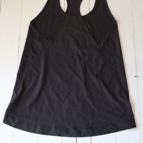 Black Lightweight Racer Back Running Tank, GAP - Picture 3 of 6